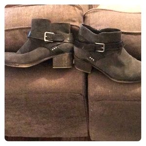 Sonoma low gray boots
